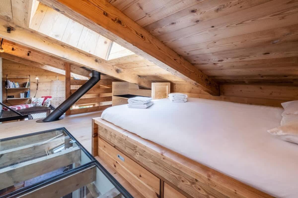 Chalet Racar Pour 4 Personnes, Centre Ville Et Vue Sur La Montagne Chamonix Exterior photo